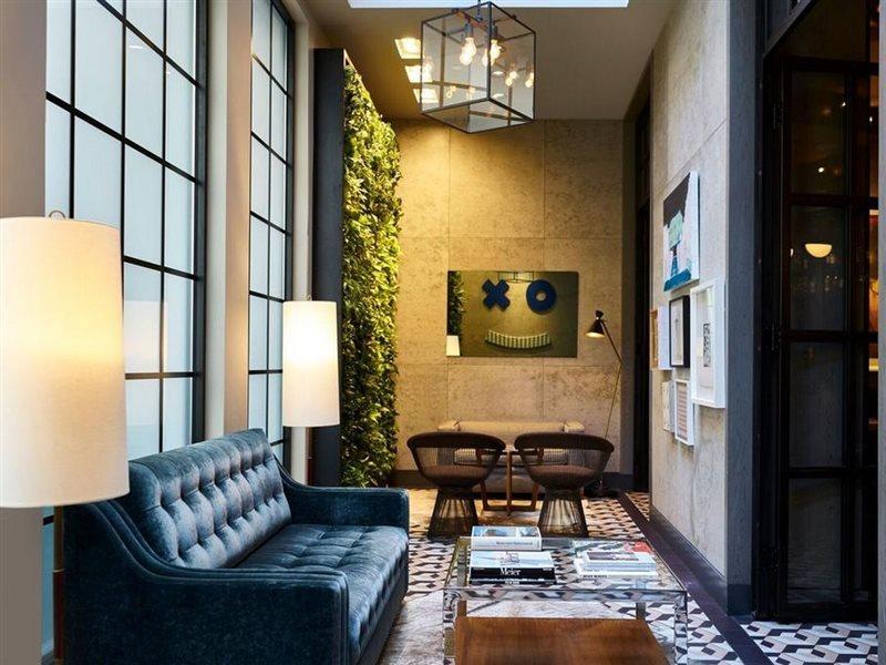 Sixty Soho Hotel New York Exterior foto The Hotel's lobby