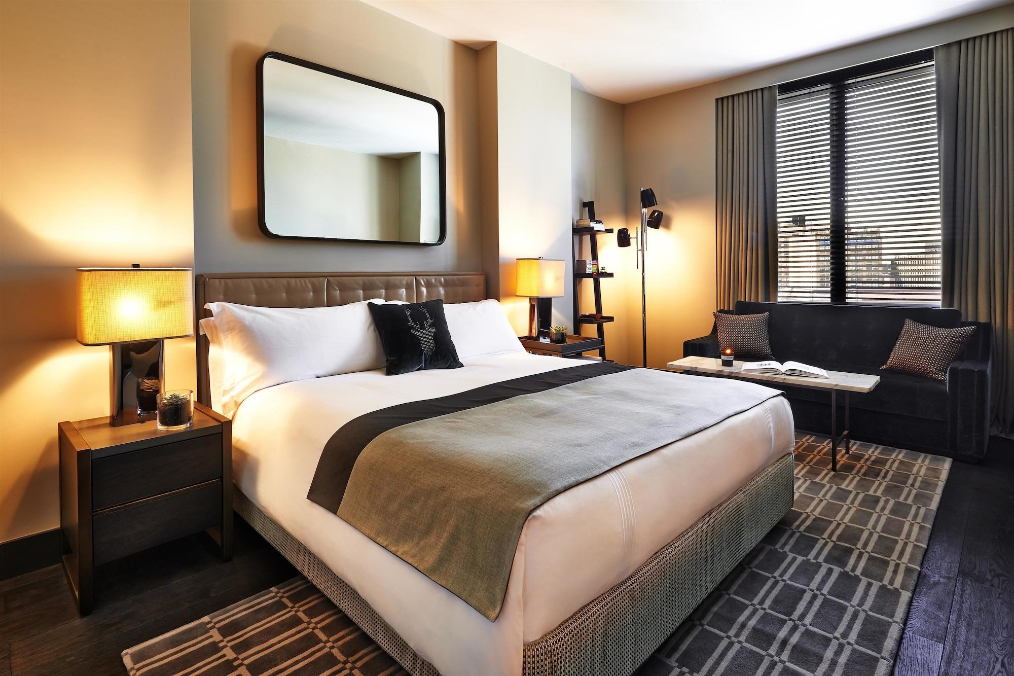 Sixty Soho Hotel New York Exterior foto A bedroom at the hotel