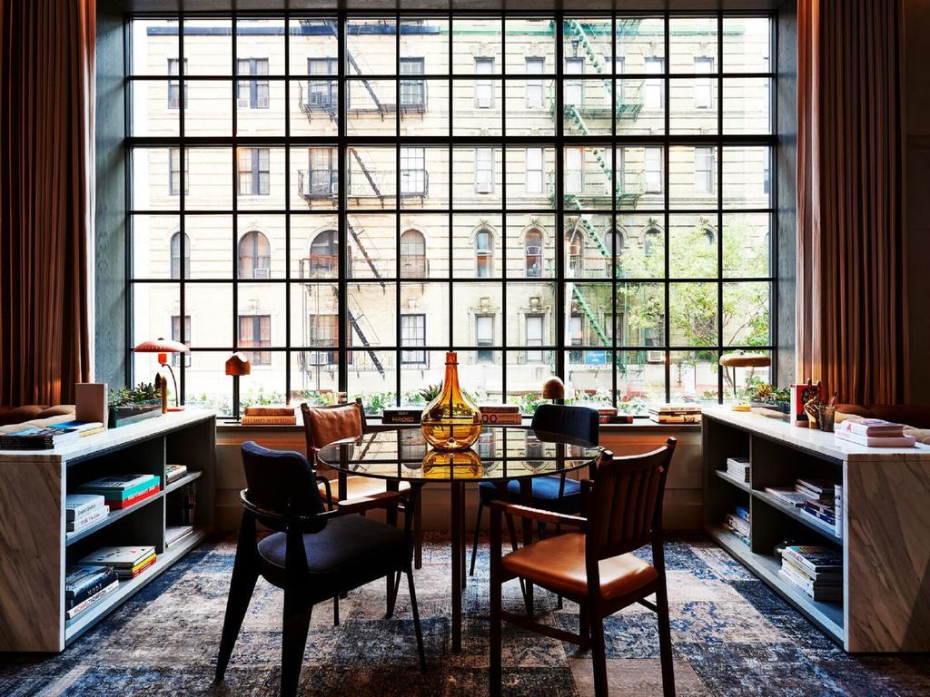 Sixty Soho Hotel New York Exterior foto The Library at the Standard East Village