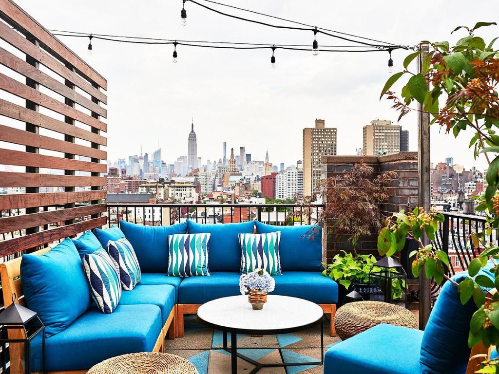 Sixty Soho Hotel New York Exterior foto Rooftop at the Standard East Village