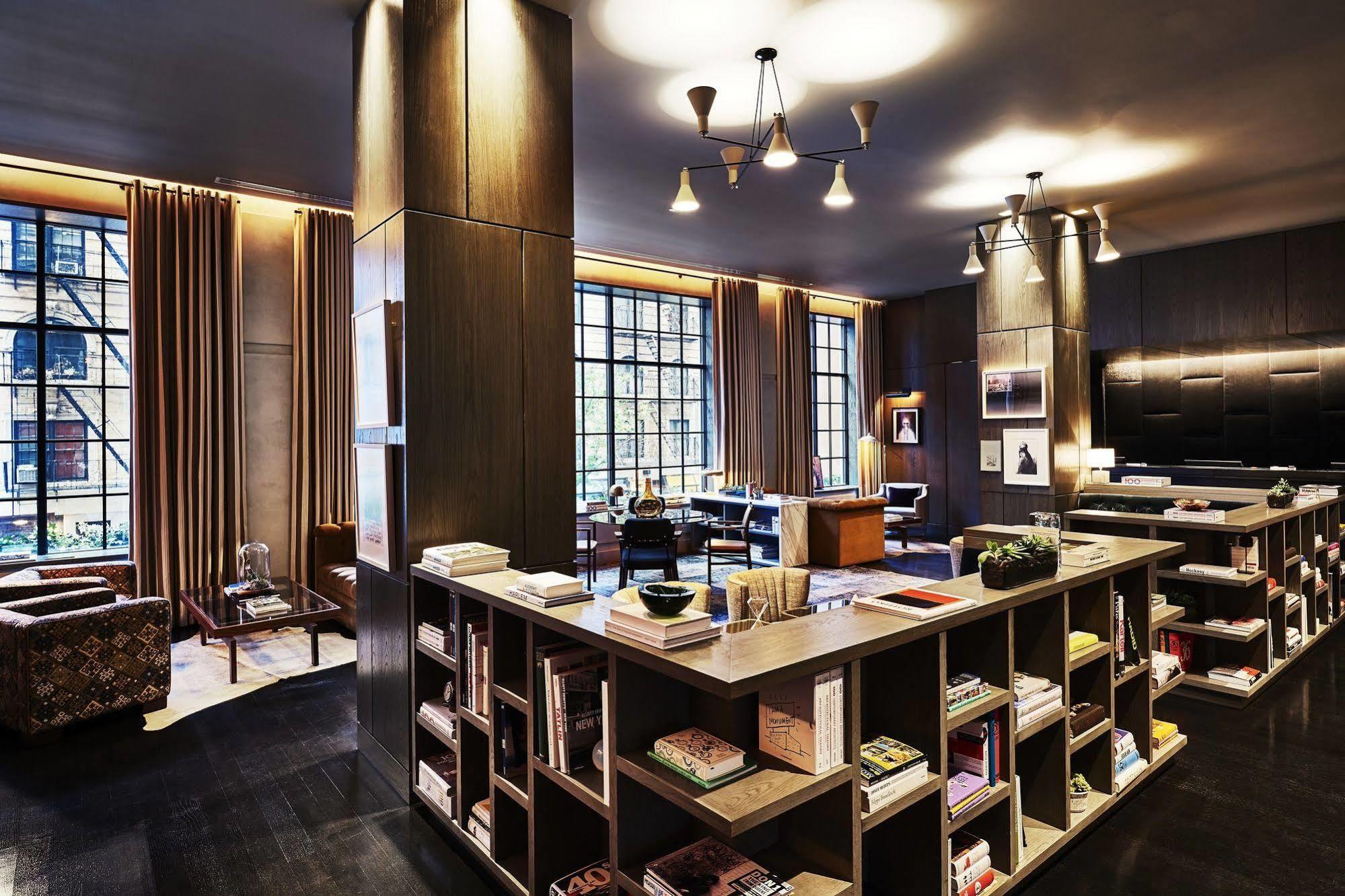 Sixty Soho Hotel New York Exterior foto Library at The Standard East Village